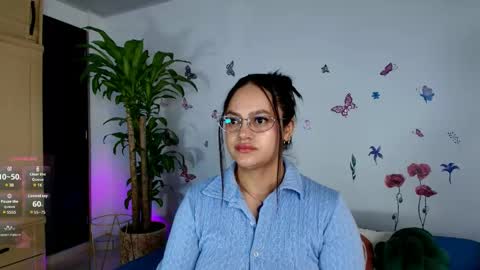 Snapshot of victoriablack_ chatting on April 2026 09:01:02 AM Victoria online show from April 2026 09:01:02 AM