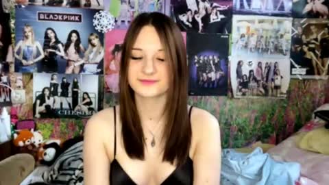 Snapshot of victoriabrandenberger chatting on April 2026 08:13:01 AM Lana online show from April 2026 08:13:01 AM