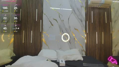 Victoria  online show from April 2026 08:06:02 PM