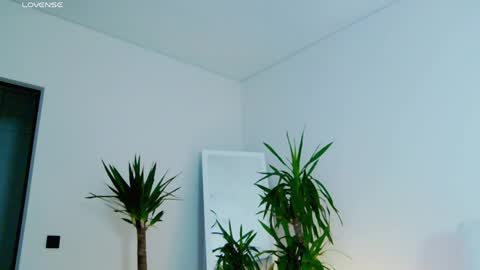 Snapshot of victoriafalls chatting on April 2026 05:40:01 AM Miss V online show from April 2026 05:40:01 AM