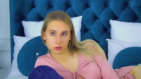 Victoria online show from September 2025 06:36:01 AM