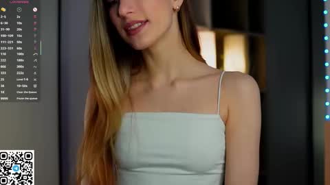 victoriahouston online show from December 2025 06:30:02 AM