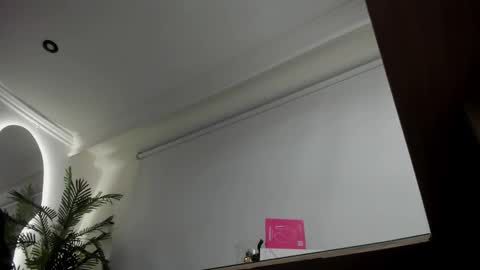 victoriapaker online show from January 2026 11:25:01 AM