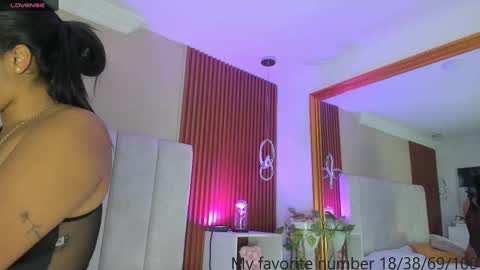 Snapshot of victoriaregia1 chatting on September 2025 11:26:02 AM Maria Victoria online show from September 2025 11:26:02 AM