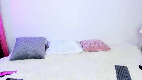 Victoria but you can tell me Vicky Vic or just Tory online show from February 2025 06:15:02 PM