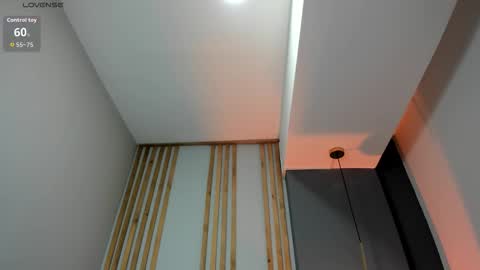 Victoria Vixen online show from November 2025 09:35:02 PM