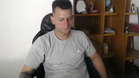 Snapshot of victormanuelq_1 chatting on March 2026 03:12:01 AM victormanuelq_1 online show from March 2026 03:12:01 AM