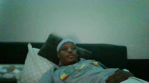 Snapshot of victorville14 chatting on September 2025 06:40:01 PM miketville9 online show from September 2025 06:40:01 PM