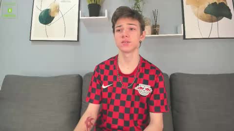 Snapshot of viego_pattel chatting on October 2025 04:27:02 PM Viego Pattel online show from October 2025 04:27:02 PM