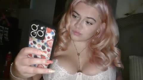 viennavisabelle online show from July 2026 01:58:33 AM