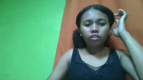 vierge28430 online show from May 2026 06:00:01 AM