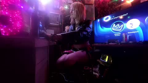 Snapshot of vievixsyn chatting on April 2026 09:37:01 AM Vie ViXiiiN online show from April 2026 09:37:01 AM