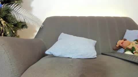 Snapshot of viic_strong1 chatting on December 2024 08:29:01 PM Victoria Strong online show from December 2024 08:29:01 PM