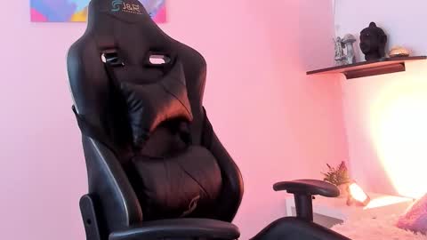 viictoria_rose online show from December 2025 08:36:02 PM