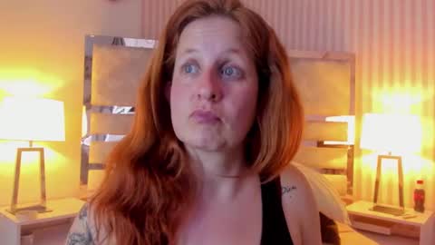 Violeta online show from December 2024 01:51:01 AM