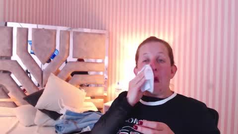 Violeta online show from December 2024 02:32:01 AM