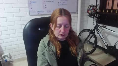 Violeta online show from February 2025 07:42:01 PM