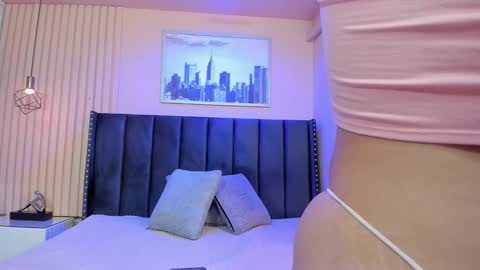 Viiolett online show from February 2026 07:52:01 PM