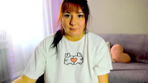 Snapshot of vik_and_love chatting on March 2026 04:03:01 AM Vika online show from March 2026 04:03:01 AM