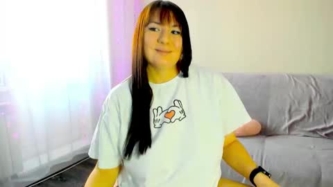 Snapshot of vik_and_love chatting on March 2026 04:07:02 AM Vika online show from March 2026 04:07:02 AM