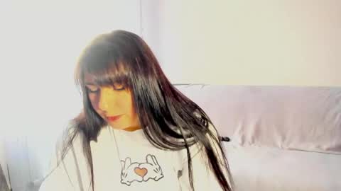 Snapshot of vik_and_love chatting on April 2026 04:07:02 AM Vika online show from April 2026 04:07:02 AM