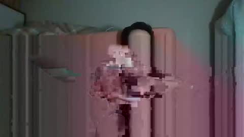 Snapshot of vikbika2 chatting on December 2024 01:56:02 AM  Tom reunz online show from December 2024 01:56:02 AM