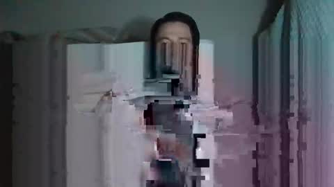Snapshot of vikbika2 chatting on October 2025 06:34:01 AM  Tom reunz online show from October 2025 06:34:01 AM
