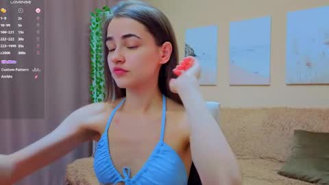 vikiberry online show from June 2026 10:06:02 AM