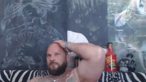 Snapshot of viking_me chatting on June 2026 06:05:01 AM viking online show from June 2026 06:05:01 AM