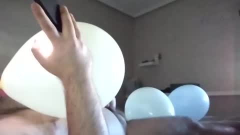 Snapshot of vikingo3333893888 chatting on February 2025 03:41:02 PM Vikingo online show from February 2025 03:41:02 PM