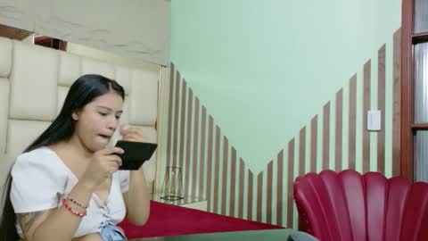 vikiTomson online show from March 2026 12:55:01 PM