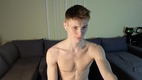 Snapshot of viksons chatting on November 2025 01:45:02 PM Max online show from November 2025 01:45:02 PM