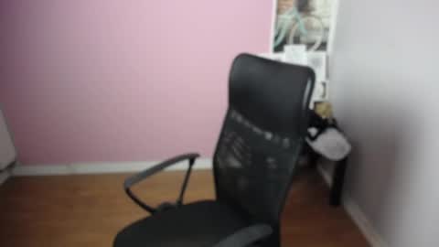 Snapshot of viktoria_lovely chatting on December 2024 06:24:02 AM viktoria_lovely online show from December 2024 06:24:02 AM