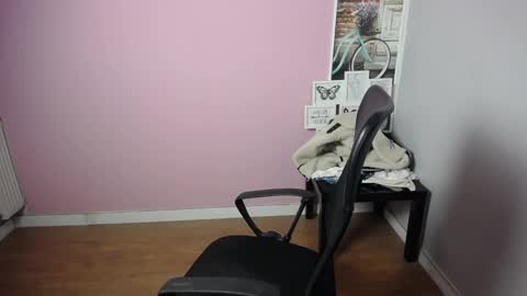 Snapshot of viktoria_lovely chatting on January 2025 05:56:01 AM viktoria_lovely online show from January 2025 05:56:01 AM