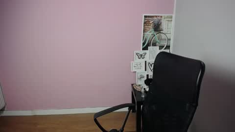 Snapshot of viktoria_lovely chatting on September 2025 08:14:01 AM viktoria_lovely online show from September 2025 08:14:01 AM