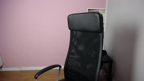 Snapshot of viktoria_lovely chatting on September 2025 08:59:01 AM viktoria_lovely online show from September 2025 08:59:01 AM