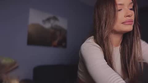 Viktoria www online show from December 2025 05:42:02 PM