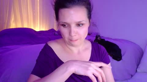 viktoriakiss online show from November 2025 10:42:02 PM