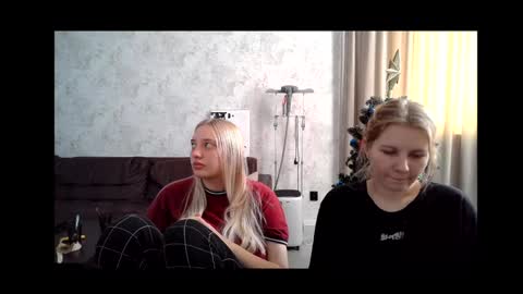 Snapshot of viktorlonsky chatting on December 2024 06:50:02 AM viktorlonsky online show from December 2024 06:50:02 AM