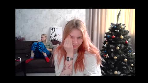 Snapshot of viktorlonsky chatting on December 2024 06:41:02 AM viktorlonsky online show from December 2024 06:41:02 AM