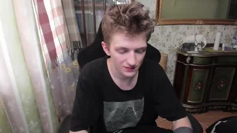 Dimoooooon online show from February 2025 09:34:02 AM