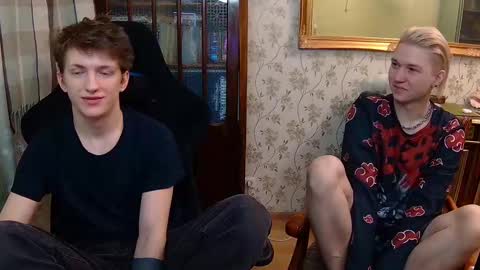 Dimoooooon online show from March 2025 11:38:02 PM