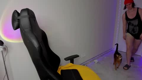 Snapshot of vincent__strong chatting on March 2025 04:37:02 AM Vincent Strong online show from March 2025 04:37:02 AM