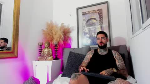 Snapshot of vincentsartori chatting on August 2026 07:05:01 PM Vincent Sartori online show from August 2026 07:05:01 PM