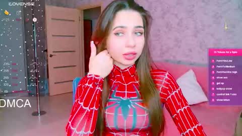 Snapshot of vinkiepinkie chatting on November 2025 04:53:01 PM Vinkiepinkie online show from November 2025 04:53:01 PM