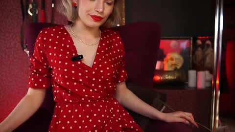 Snapshot of vinyl_kiss chatting on March 2026 09:14:02 PM Carrie Next streams Sat Sun 3pm-11pm EST online show from March 2026 09:14:02 PM