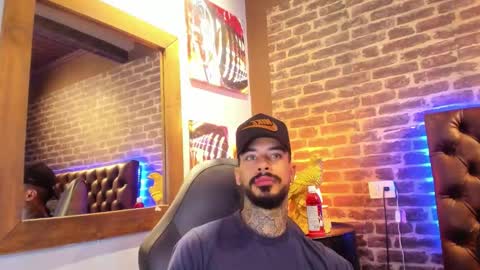 ---Vinzen--- online show from November 2025 04:13:01 AM