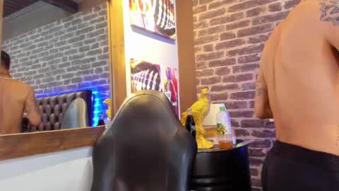 ---Vinzen--- online show from November 2025 06:02:02 AM