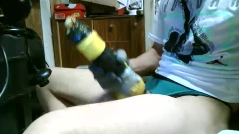 Snapshot of vinziiiii chatting on March 2026 05:00:02 AM Vinz online show from March 2026 05:00:02 AM