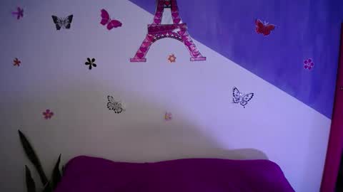 Snapshot of vio_let_ chatting on March 2026 03:56:02 AM Daniela online show from March 2026 03:56:02 AM